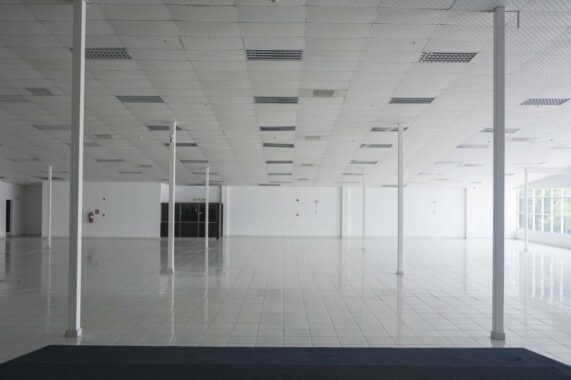 000056CD.L0-18